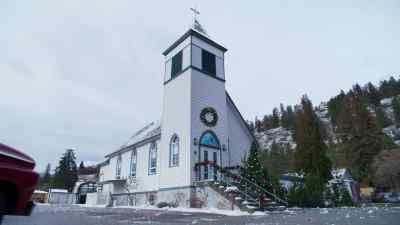The last stop
before Treasure Bluff - A Christmas Less Traveled