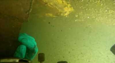 The leak should have
enough pressure behind it
for him to detect it. - Sewer Divers