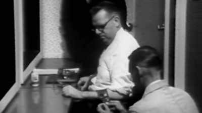 THE LEARNER WAS ACTUALLY
A COLLABORATOR OF MILGRAM'S, - Why We Hate