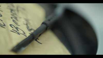 The letters would say
that he wanted to talk things over, - I Am a Stalker