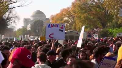 The Lincoln
Memorial is forever enshrined - The United States of Insanity