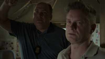 The local sheriff
doesn't even carry a sidearm.
He doesn't need one. - Waco
