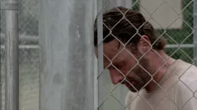 The lock-- hurry up! - The Walking Dead