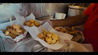 The love that I get from this community,
it's genuine. It's real. - Street Food: USA