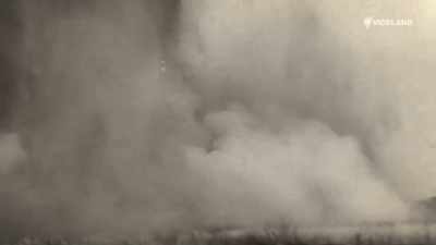The M1 Howitzer was
nicknamed the Black Dragon. - Guns That Changed The Game