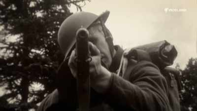 The machine-guns and assault rifles
that, through their automation, - Guns That Changed The Game