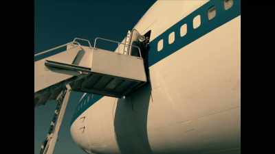 The main hijacker,
he wasn't willing to... - Hijacked: Flight 73