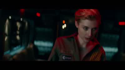 The maintenance deck gets more unstable with every rotation. - The Cloverfield Paradox