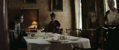 The man from the garage
has arrived - Crooked House