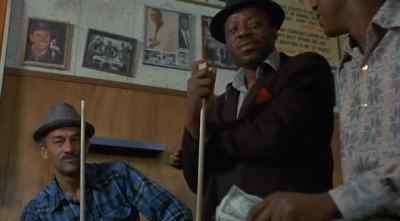 - The man good.
- That's T shootin'. - Trouble Man
