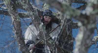 The man I was with
puts poop in his soup and eats it. - Golden Kamuy