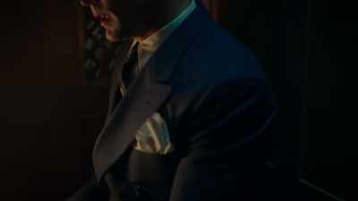 The man recovers, lunges, - The Last Tycoon