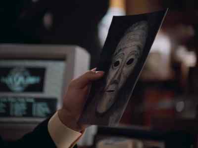 The mask was made by a Druid sorcerer. - Lois & Clark: The New Adventures of Superman