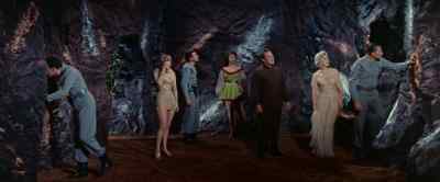 THE METALLIC STREAKS
ON THE WALL. - Queen of Outer Space