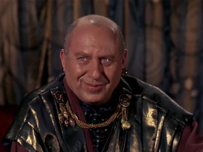 The meteorite beam
has not deflected it, Captain. - Star Trek