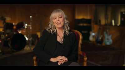 The minute that I met Neil, - Women Who Rock