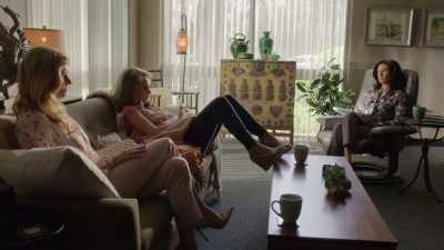- The minute I open the door, - Dirty John