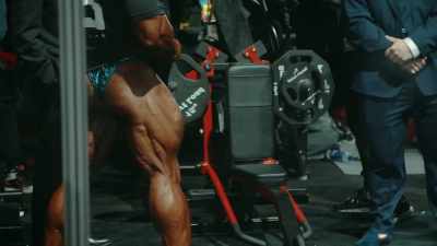The minute
I pulled off my sweats - Breaking Olympia: The Phil Heath Story