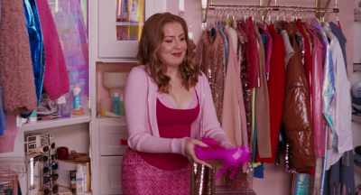 The moment he charges to attack,
deliver your punch. Knockout! - Mean Girls