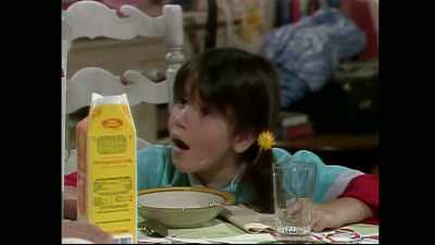 - The money.
- I know... - Punky Brewster