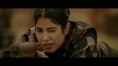 The moon is no limit for you - Gunjan Saxena: The Kargil Girl