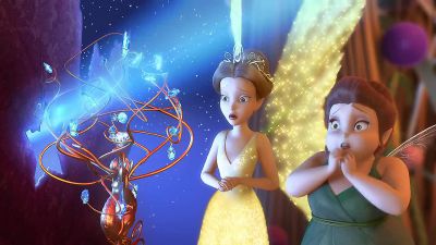 The moonstone! One, two... - Tinker Bell and the Lost Treasure