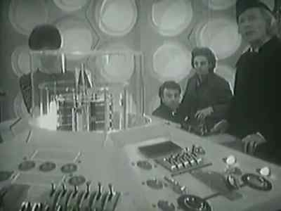 The movement's stopped. - Doctor Who