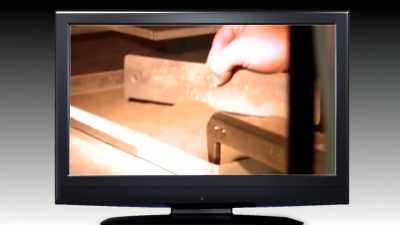 "The Mythbusters did
the experiment in a vacuum chamber, - American Moon