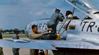 THE NATION'S TEST PILOTS
PUSH THE LIMITS - America in Color