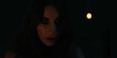 The neighbors start
to attack her, - The 100 Candles Game