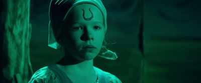 The next day,
Feike stood at the stake. - Moloch