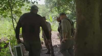 The next day, the team
returns to the pyramid - Lost Gold of World War II