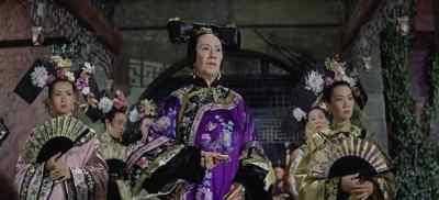 The nightingale will recover. - 55 Days at Peking
