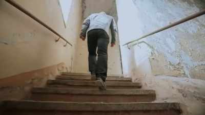 The number of its workers
dwindled over the years, - Mysteries of the Abandoned
