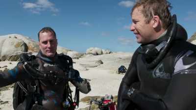 The octopus had armoured up and then - Blue Planet II