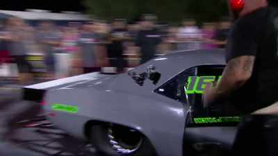 The oil got thin,
so we drained it out. - Street Outlaws No Prep Kings Team Attack