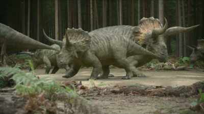 The old bull's fighting prowess - Prehistoric Planet