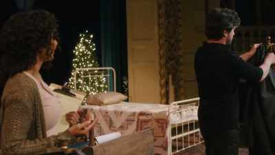 The one thing I will say
is that Cratchit, - A Show-Stopping Christmas