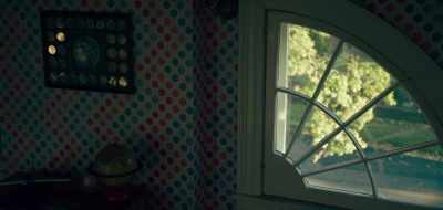 The one wall being
all, like, dots, - Amityville: An Origin Story