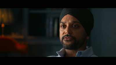 "The only Simran I know
is this girl my brother dated." - Sweet Bobby: My Catfish Nightmare