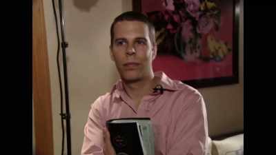 The only thing
is gonna change is that - Larger than Life: The Kevyn Aucoin Story