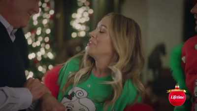 The only thing you need
to worry about right now - Blending Christmas