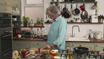 The only thing
that hasn't been preprepared - James May: Oh Cook!