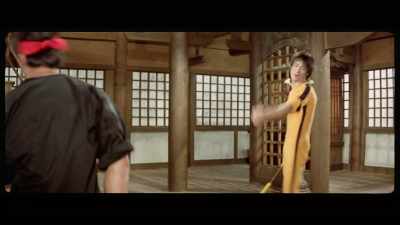 'The other noticeable difference is
that Lee is working with his entire body. - The Final Game of Death