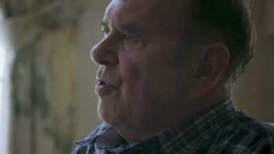 The other is that Colonel
Halt and all his men - Unidentified: Inside America's UFO Investigation