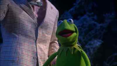 The park It's back - It's a Very Merry Muppet Christmas Movie