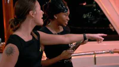 - The parrot!
- I know! - Below Deck Down Under
