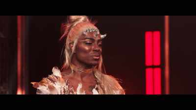 The performance was very soft, - Legendary