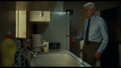 The plane has taxied to a stop. - The Naked Gun: From the Files of Police Squad!