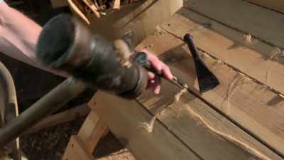 The planks are pressing
to each other and so that - Lost Treasures of Rome